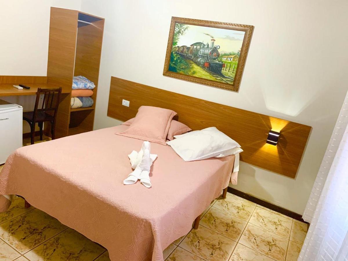 Hotel Avenida Jacarezinho Esterno foto