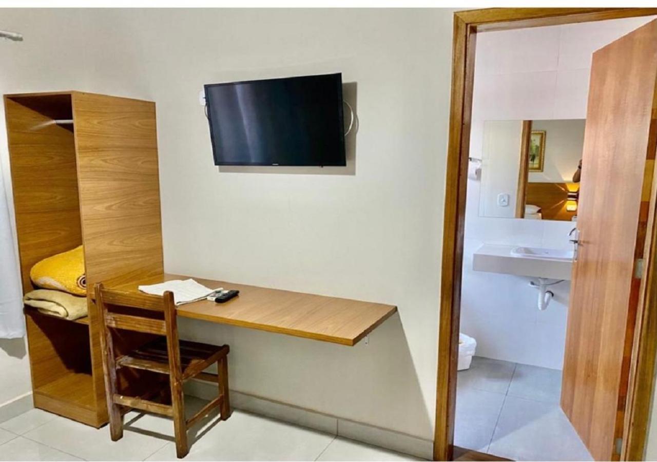 Hotel Avenida Jacarezinho Esterno foto